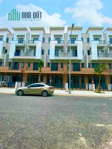 Chỉ nhỉnh 3 tỷ có ngay nhà phố 4 tầng đối diện chung cư tại Vsip Bắc Ninh