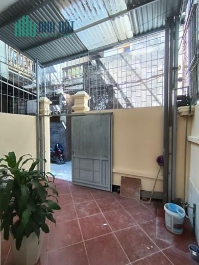 𝗡𝗚𝗨𝗬𝗘̂𝗡 𝗖𝗔̆𝗡 NHÀ ĐƯỜNG NGUYỄN ĐỨC CẢNH, HOÀNG MAI, 60m, 10tr