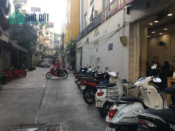 SÁT VÁCH QUẬN5 , NGUYỄN TRI PHƯƠNG,VỊ TRÍ ĐỈNH, GẦN MẶT TIỀN 5 TẦNG BTCT- NHỈNH 6 TỶ