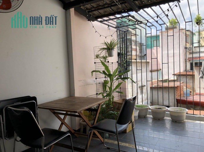 Bán nhà đường Trần Quang Khải - Quận 1 - 3Tầng - 50m2- Gía chỉ nhỉnh 6Tỷ.