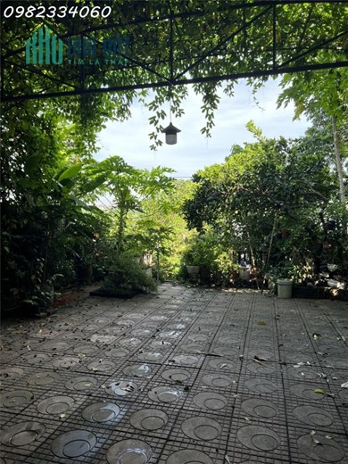 Cần cho thuê MT kinh doanh view đẹp sát bờ sông, có thể ngắm cầu Long Biên, Chương Dương
