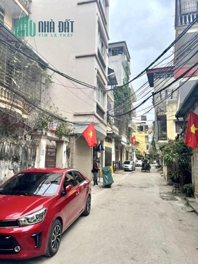 Bán Nhà Tân Mai, 37m x 4 tầng, 3.45 tỷ, ô tô đỗ cổng
