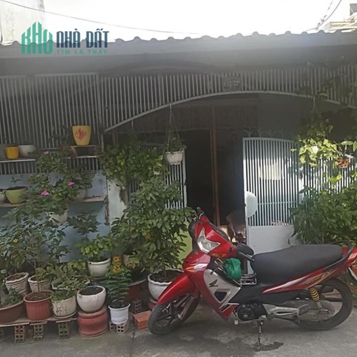 CHÍNH CHỦ Cần Bán Nhanh Căn Nhà Cấp 4 Cũ Tại Bình Chánh-TP HCM