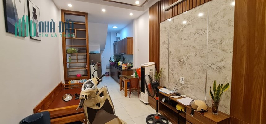 Nhà Trương Định, Hai Bà Trưng - 5 tầng - 32 m - giá nhỉnh 4 tỷ