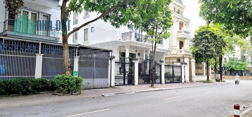 CỰC HÓT BÁN NHÀ KĐT MỚI DỊCH VỌNG -THỌ THÁP 120M2, 4T, VỈA HÈ, KINH DOANH, SỐC 33,6 TỶ.