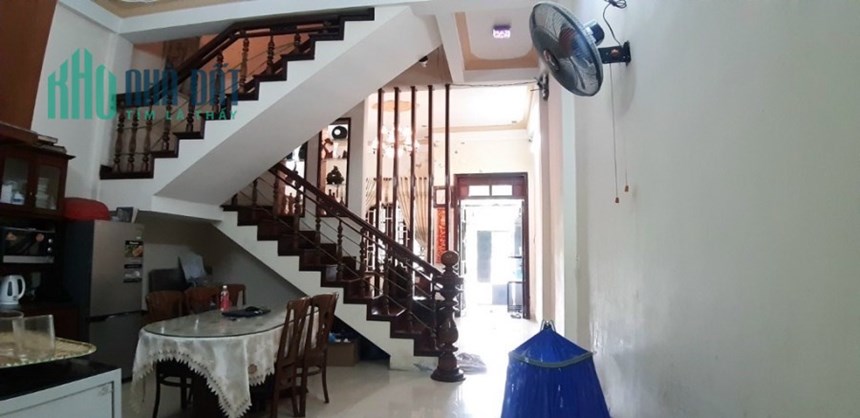 BÁN NHÀ RẺ TRUNG TÂM THANH KHÊ
         GẦN NGAY BẾN XE ĐÀ NẴNG