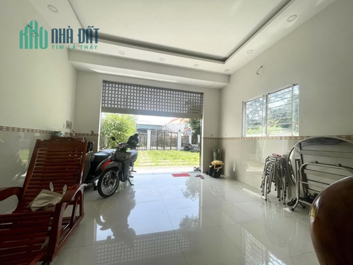 MT ĐƯỜNG 12M - MUA ĐẤT TẶNG NHÀ 4 TẦNG - CHỈ 20TR/M2 - 432M2 - NHỈNH 11 TỶ