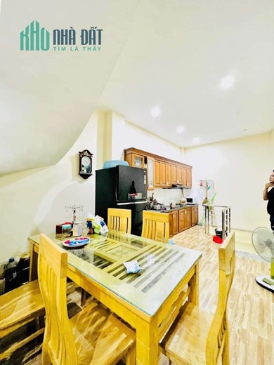 CC Bán nhà Mặt ngõ 22 Lương Khánh Thiện, Hoàng Mai 39m × 5T SĐCC. Chỉ 4 tỷ xíu