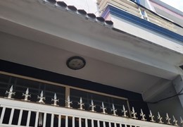 Bán nhà 2 tầng BTCT, 2PN đẹp, Lò Gốm, Quận 6, 28m2, chỉ 2.99 tỷ TL