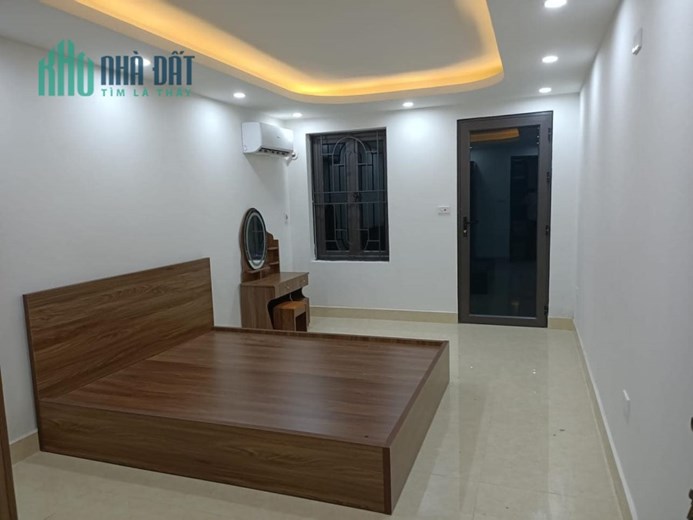 bán nhà trương định -ô tô tránh cách nhà 20m - 2 tầng- giá nhỉnh 2 tỷ