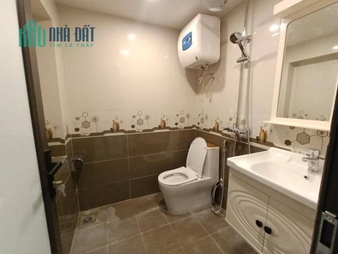 bán nhà trương định -ô tô tránh cách nhà 20m - 2 tầng- giá nhỉnh 2 tỷ