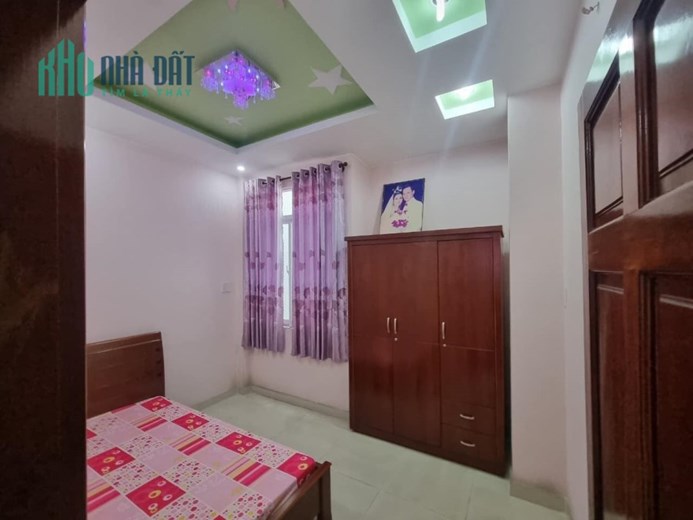 Nhà 4 tầng btct kiêng cố, 4PN, 4WC, thông tứ Tung,Lâm văn bền phường Tân kiểng quận 7
