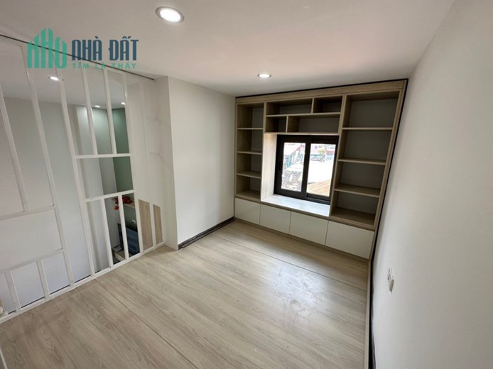 Cho thuê căn hộ Duplex và Studio sang xịn mịn ngay Quan Nhân Thanh Xuân (Có video)