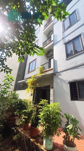 Bán nhà Ngọc Thụy,Long Biên 5 tầng ,42m2,nhà đẹp ,gần phố cổ giá nhỉnh 3 tỷ