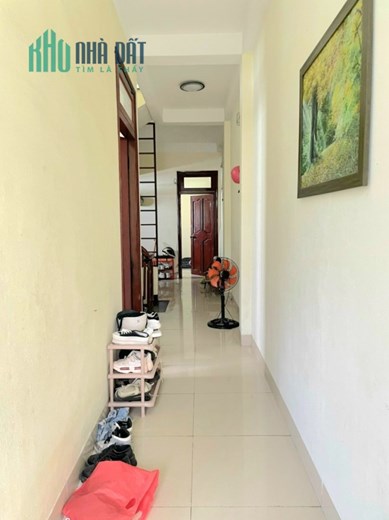 Nhà Nguyễn Văn Linh, K5m, Ô tô thông, 86m2, 3 tầng, Kinh Doanh 5.x tỷ