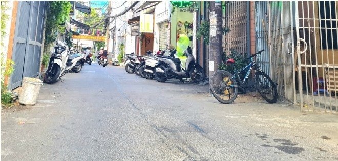 Nhà Nguyễn Văn Linh, K5m, Ô tô thông, 86m2, 3 tầng, Kinh Doanh 5.x tỷ