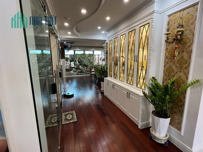 Bán toà nhà đa năng Trụ sở, văn phòng, nhà ở tuyến 2 đường Lê Hồng Phong - giá chỉ 2x tỷ