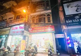 BÁN NHÀ MẶT PHỐ HÀ ĐÔNG DIỆN TÍCH 43M2 MẶT TIỀN 4.5M LÔ GÓC 3 THOÁNG  VỈA HÈ KINH DOANH VỪA Ở VỪA