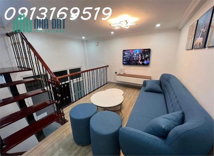 BÁN NHÀ NHÂN HÒA, 28m2x 4T, MT4.5m, Ô TÔ ĐỖ CỔNG, LÔ GÓC, KINH DOANH, CHỈ NHỈNH 2 TỶ
