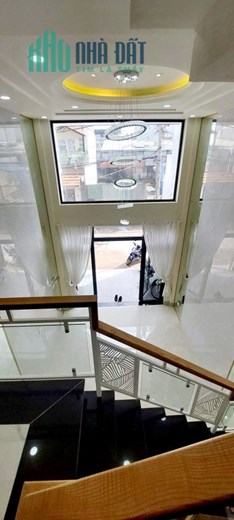 TUYỆT PHẨM AO ĐÔI 5 TẦNG PHONG CÁCH ĐẲNG CẤP - NỘI THẤT XỊN SÒ, TOÀN GỖ TỰ NHIÊN - NHỈNH 6 TỶ.
