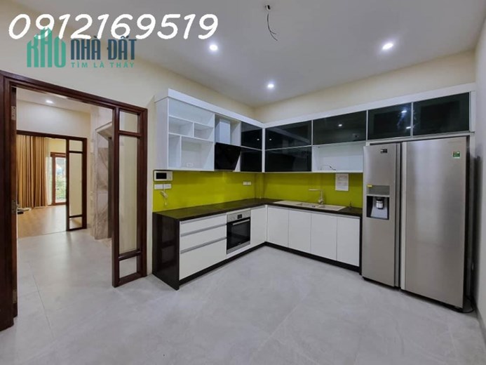 BÁN NHÀ QUAN NHÂN, 32m2x 4T, MT4.5m, Ô TÔ ĐỖ CỔNG, LÔ GÓC, KINH DOANH, CHỈ NHỈNH 2 TỶ