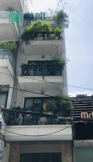Ảo thật đấy! Nhà Phố Ngụy Như Kom Tum - kinh doanh-oto- 5t-hơn 8 tỷ?