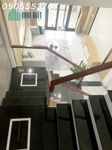 GIÁ CHỈ NHỈNH 2,5 TỶ CÓ NHÀ 2 TẦNG MỚI TINH, 50M RA ĐƯỜNG TÔN ĐỨC THẮNG, ĐÀ NẴNG