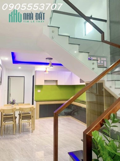 GIÁ CHỈ NHỈNH 2,5 TỶ CÓ NHÀ 2 TẦNG MỚI TINH, 50M RA ĐƯỜNG TÔN ĐỨC THẮNG, ĐÀ NẴNG