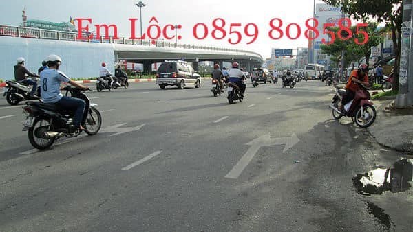 NGÃ TƯ HÀNG XANH, NHÀ ĐẸP 3 TẦNG, HẺM XE HƠI, GIÁ 8,5TỶ CÒN TL