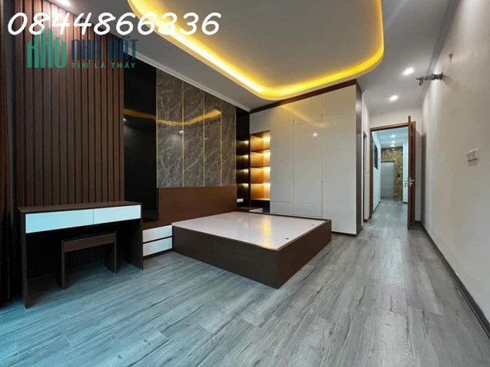 Nhà phố Nguyễn Khang, Cầu Giấy, ô tô tránh, nhà mới đẹp, kinh doanh hoặc ở đều được, 7 tầng, giá