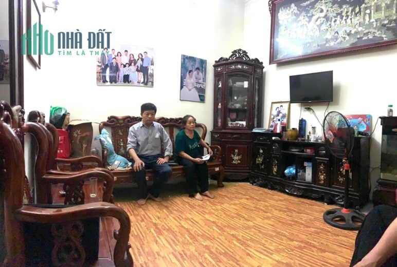 NGAY ĐÂY!!! Siêu phẩm trung tâm ra MP Phạm Văn Đồng, 80m2  5 tầng  Nhỉnh 21 tỷ