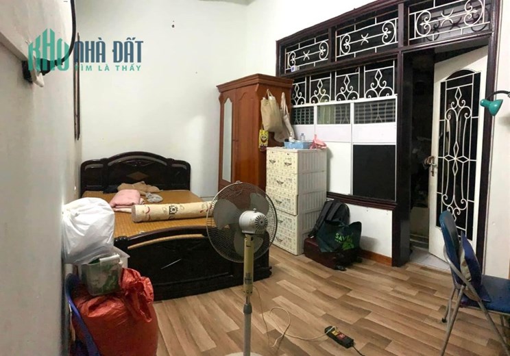 NGAY ĐÂY!!! Siêu phẩm trung tâm ra MP Phạm Văn Đồng, 80m2  5 tầng  Nhỉnh 21 tỷ