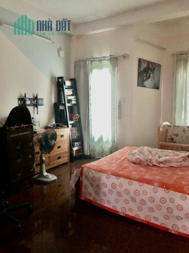 Tôi cần bán gấp nhà 5/ Nơ Trang Long 66m2(4,5x14m), hẻm 5m, nhỉnh 5 Tỷ