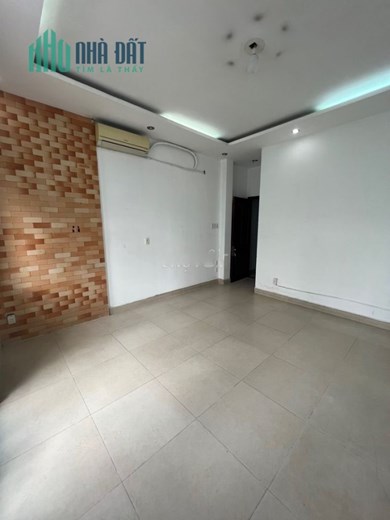Mặt Bằng Lầu 3 Mặt Tiền Huỳnh Văn Bánh 50m2 Kinh Doanh Mọi Ngành Nghề