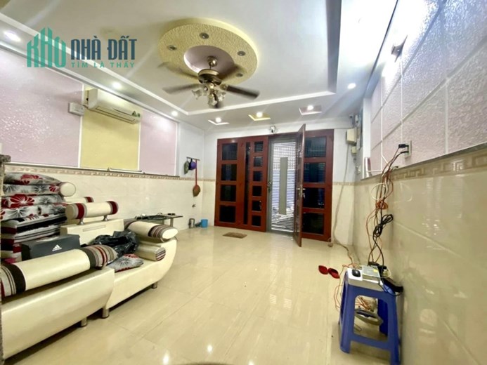 NHÀ CHÍNH CHỦ 41M2 3TẦNG 4PN PHƯỜNG 14 QUẬN TÂN BÌNH.