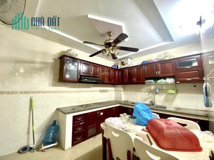 NHÀ CHÍNH CHỦ 41M2 3TẦNG 4PN PHƯỜNG 14 QUẬN TÂN BÌNH.