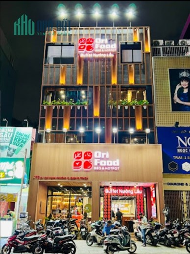 Bán nhà MT Sư Vạn Hạnh - Kinh doanh đỉnh - 550m2 - cho thuê 15000USD/th.