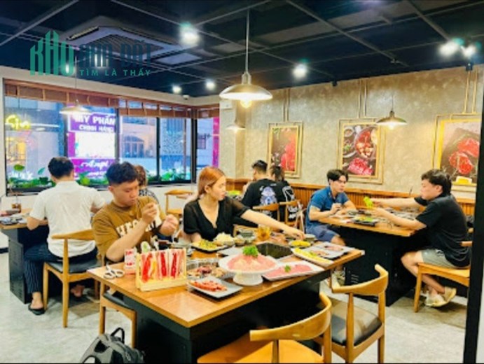 Bán nhà MT Sư Vạn Hạnh - Kinh doanh đỉnh - 550m2 - cho thuê 15000USD/th.