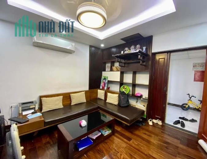 Căn hộ Đỗ Nhuận 95m2 - 3PN căn góc tầng đẹp cạnh CV Hoà Bình chỉ 2.8 tỷ
