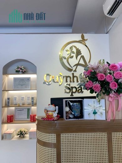 Chủ tiệm Spa đi nước ngoài nên không quản lí đc cần sang lại tiệm or mặt bằng của Spa