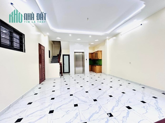 BÁN NHÀ TAM TRINH LÔ GÓC MẶT NGÕ TO HƠN PHỐ MỚI KOONG KINH DOANH ĐỈNH 40Mx6 TẦNG