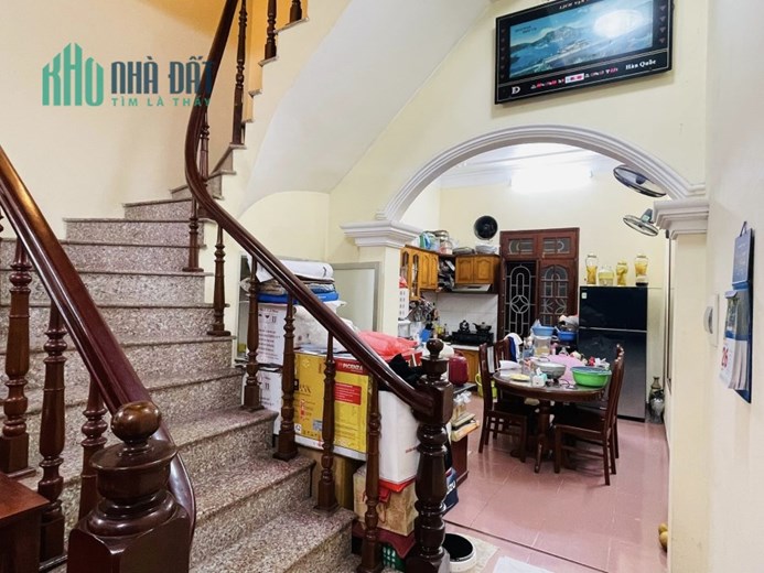 Ô TÔ – 2 THOÁNG! BÁN NHÀ VƯƠNG THỪA VŨ – TX, 45.3M2*4T,MT 4.5M, GIÁ 5.85 TỶ CÓ TL.