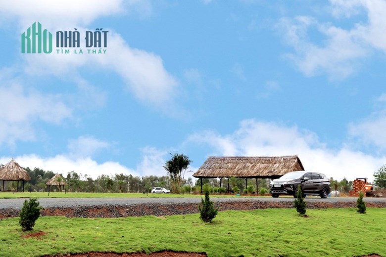 Đất view hồ liền kề KDL sinh thái 1000m2 giá 280triệu