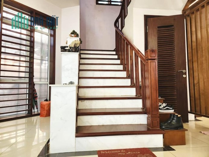 ( O94 lO7 l689. Mr Anh Đức ) Bán BT Khu Đô Thị Mới Nghĩa Đô 250/300m². 4 tầng “73.5 tỷ”