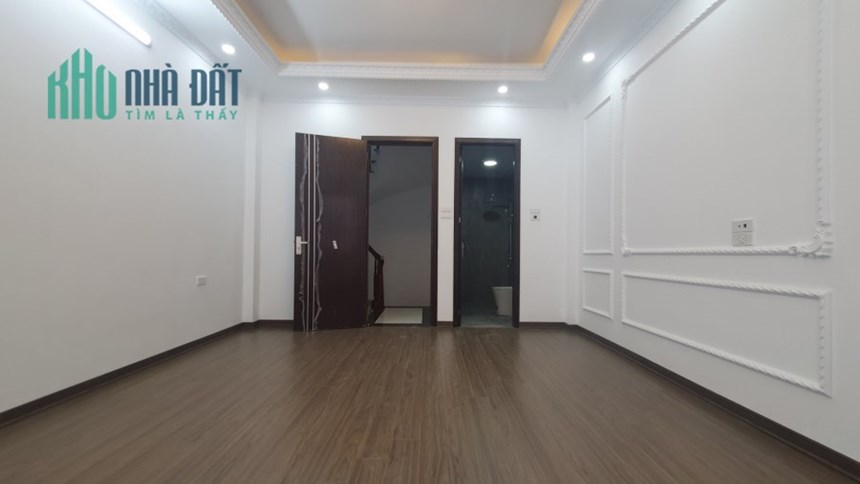 Bán nhà phố Hồ Tùng Mậu, 4.4 tỷ có thương lương.