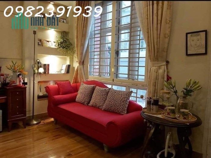 BÁN NHÀ MẶT NGÕ 126 HÀO NAM, LÔ GÓC 35M 4.25 TỶ