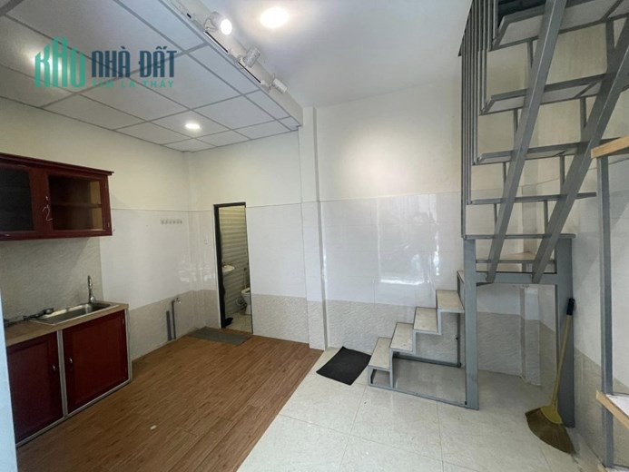 Bán nhà 2 tầng 2PN, Bà Hom, Quận 6, 16m, chỉ 1.69 tỷ TL