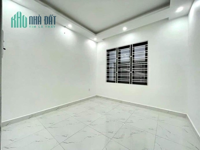 Bán nhà xây mới 40m 4 tầng lô góc cực đẹp, ngõ cực nông GIÁ 2.5 tỉ gần Cầu Lạch Tray