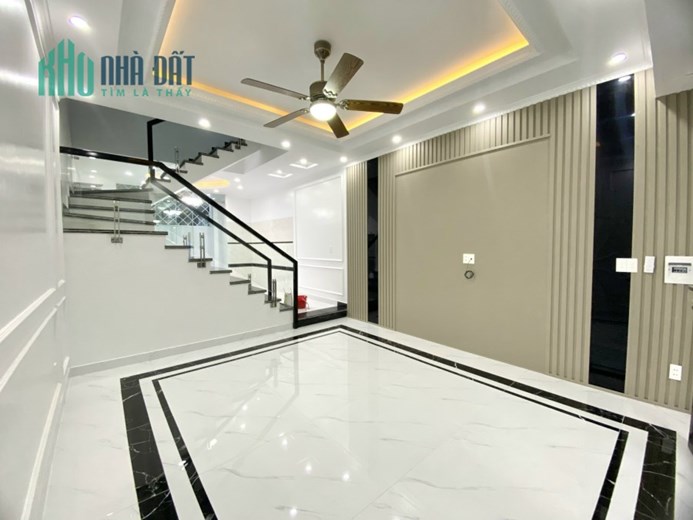 Bán nhà xây mới tinh Miếu Hai Xã, ngõ nông, diện tích 44m 3 tầng GIÁ 2.75 tỉ