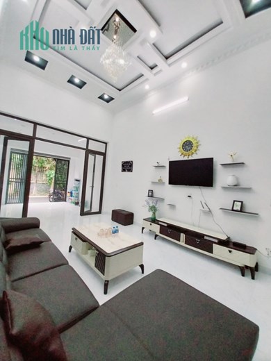 Bán nhà phố Ngô Gia Tự, 61m 3.5 tầng ngõ ô.tô GIÁ 4.7 tỉ gần Cầu Rào